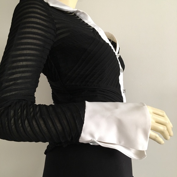 JS collection long sleeved black evening top with white collar and trim buttoned - Picture 3 of 8